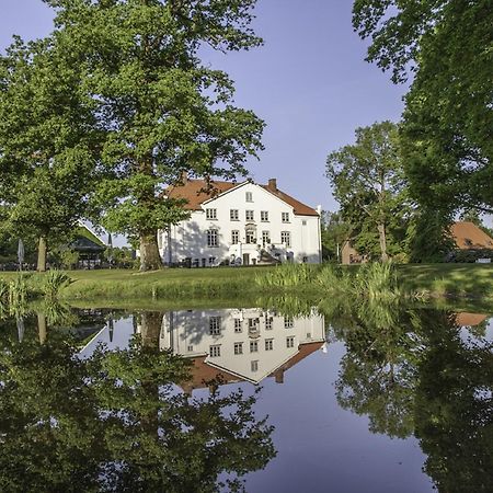 Hotel & Gaestehaus Gut Kaden Alveslohe Esterno foto